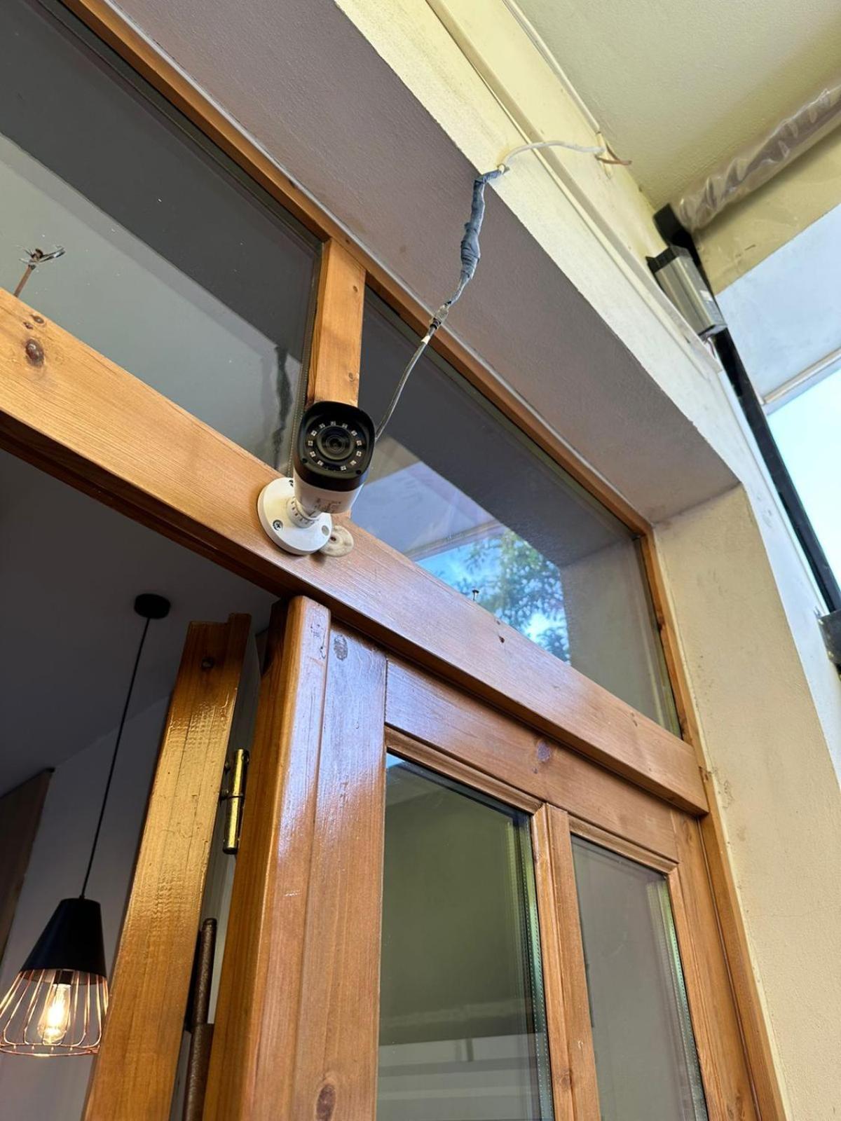 فلورا Godard Apartments المظهر الخارجي الصورة