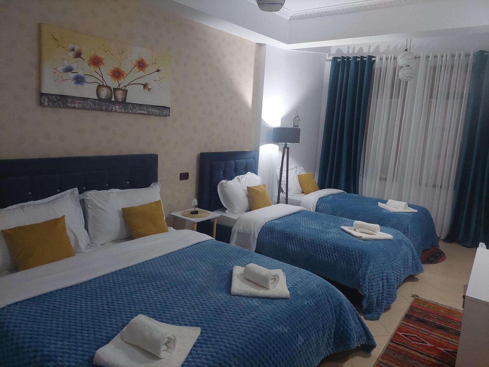 فلورا Godard Apartments المظهر الخارجي الصورة